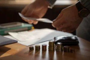 INTEGRITAS OPERASIONAL BANK LEWAT PENYUSUNAN KEBIJAKAN