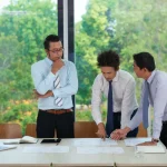 MENJAMIN PROYEK SUKSES LEWAT PROJECT CONTROL MANAGEMENT