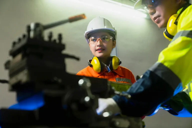 PENGELOLAAN SISTEM NDT GUNA JAGA KUALITAS MATERIAL
