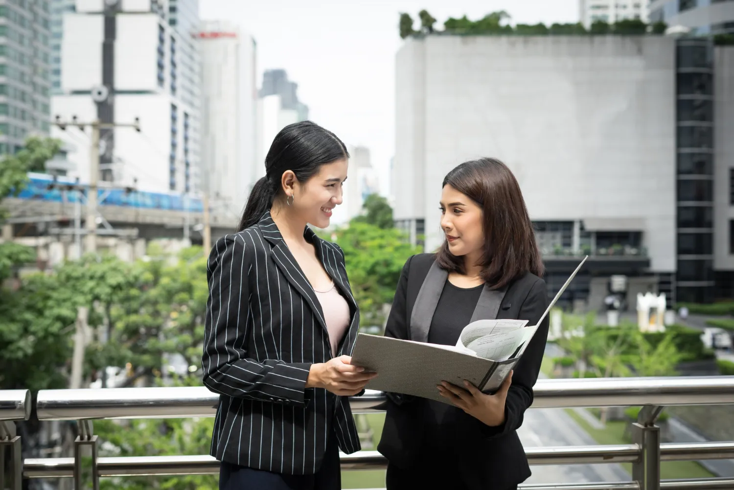 SOLUSI SENGKETA BISNIS LEWAT JALUR ARBITRASE YANG SAH