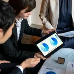 STANDAR DATA STRATEGY DALAM VERIFIKASI ASSET RIIL